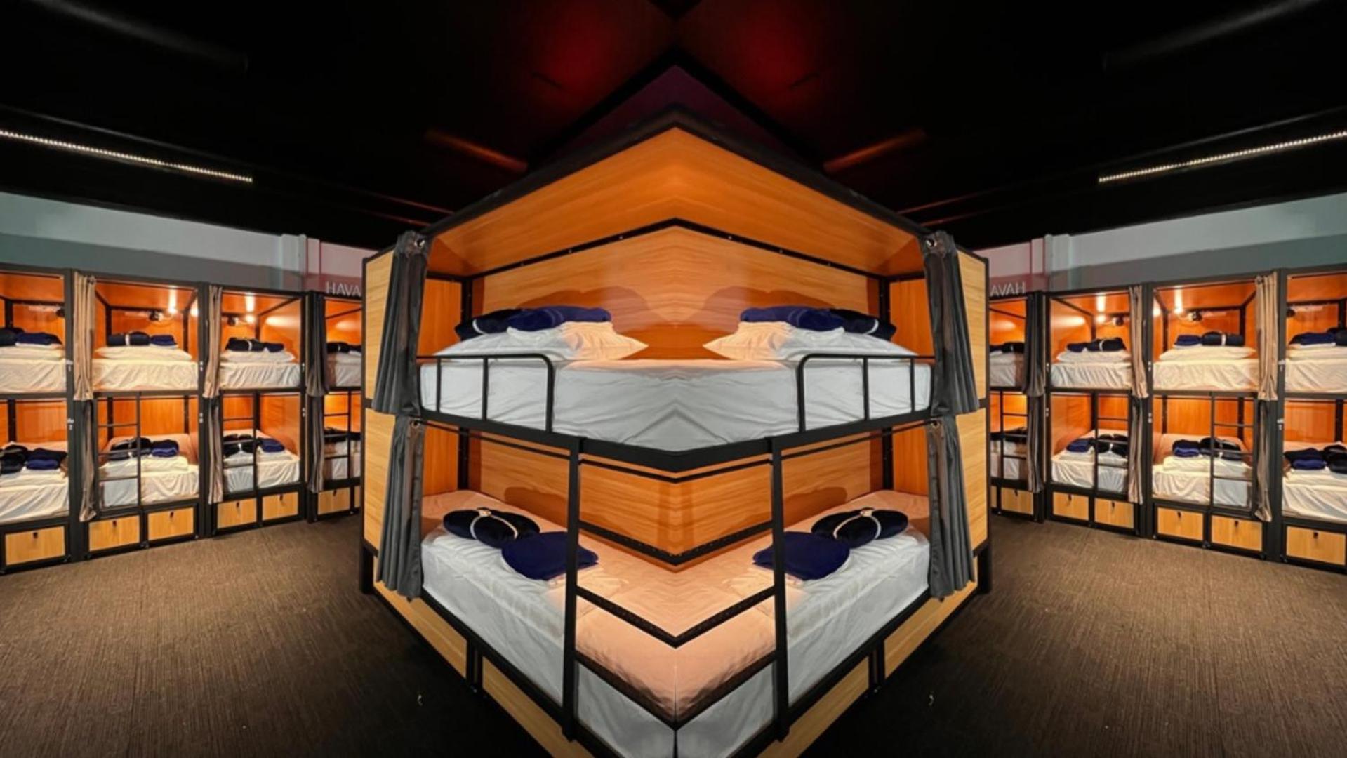 Capsuleaccom Hostel غولد كوست المظهر الخارجي الصورة